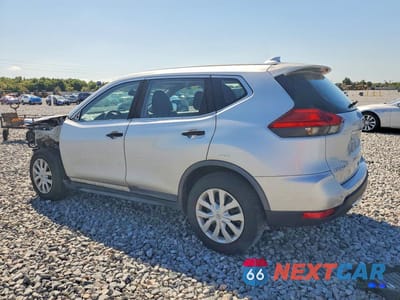 Drugie zdjęcie samochodu z przodu: 2017 NISSAN ROGUE S VIN:KNMAT2MT0HP554380 - miniatura