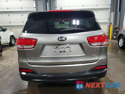 Zdjęcie 6 z 13 samochodu: 2016 KIA SORENTO LX VIN:5XYPGDA38GG037604 - miniatura