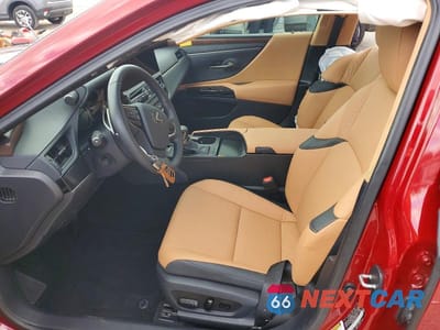 Zdjęcie 7 z 13 samochodu: 2025 LEXUS ES 350 F SPORT DESIGN VIN:58ADZ1B14SU201404 - miniatura