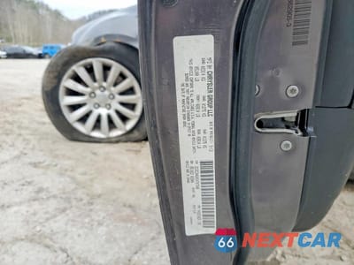 Zdjęcie 12 z 12 samochodu: 2013 CHRYSLER 300 VIN:2C3CCAAGXDH707506 - miniatura