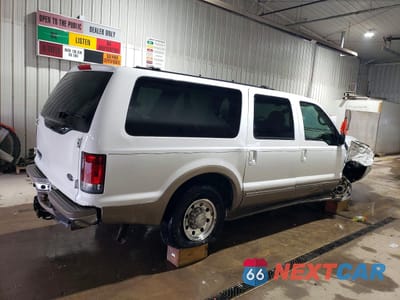Trzecie zdjęcie samochodu z tyłu: 2002 FORD EXCURSION LIMITED VIN:1FMNU43S42ED37058 - miniatura
