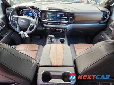 Zdjęcie 8 z 12 samochodu: 2025 CHEVROLET SILVERADO K1500 HIGH COUNTRY VIN:2GCUKJED0S1117775 - miniatura