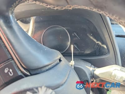 Zdjęcie 9 z 14 samochodu: 2020 LEXUS UX 200 BASE VIN:JTHX3JBH1L2029609 - miniatura