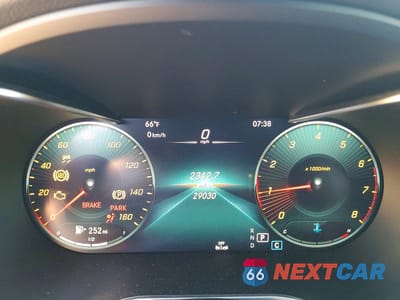 Zdjęcie 9 z 12 samochodu: 2023 MERCEDES-BENZ C 300 VIN:W1KWJ8DBXPG132546 - miniatura