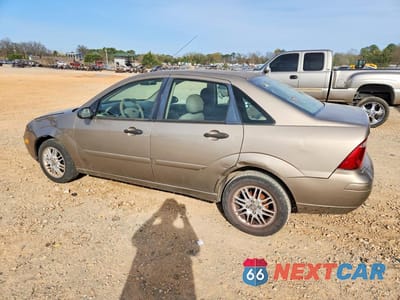 Drugie zdjęcie samochodu z przodu: 2005 FORD FOCUS ZX4 VIN:1FAFP34N25W229335 - miniatura