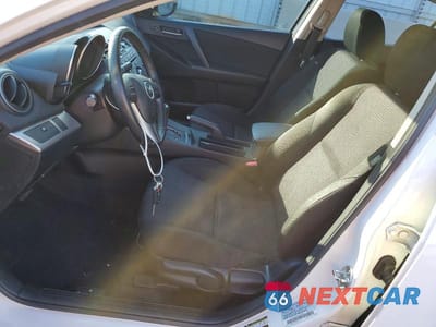 Zdjęcie 7 z 11 samochodu: 2012 MAZDA 3 I VIN:JM1BL1V76C1657038 - miniatura