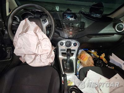 Zdjęcie 8 z 14 samochodu: 2017 FORD FIESTA SE VIN:3FADP4BJ0HM162204 - miniatura