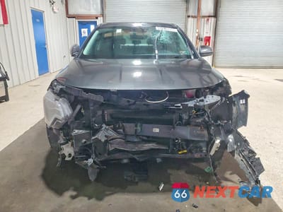 Piąte zdjęcie samochodu w środku: 2026 KIA NIRO LX VIN:KNDCP3LE3T5325444 - miniatura