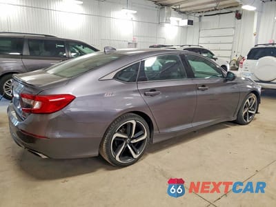 Trzecie zdjęcie samochodu z tyłu: 2019 HONDA ACCORD SPORT VIN:1HGCV1F3XKA051039 - miniatura