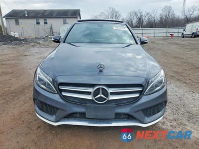 Piąte zdjęcie samochodu w środku: 2015 MERCEDES-BENZ C 300 VIN:55SWF4JB8FU050119 - miniatura