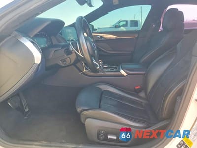 Zdjęcie 7 z 11 samochodu: 2022 BMW M850XI VIN:WBAGV8C01NCJ74706 - miniatura