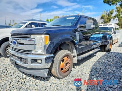Drugie zdjęcie samochodu z przodu: 2017 FORD F350 SUPER DUTY VIN:1FT8W3DT7HEC39566 - miniatura