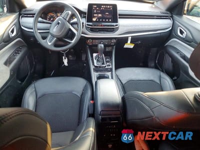 Zdjęcie 8 z 12 samochodu: 2025 JEEP COMPASS LATITUDE VIN:3C4NJDBN2ST569943 - miniatura