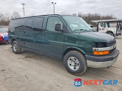 Czwarte zdjęcie samochodu z boku: 2014 CHEVROLET EXPRESS G3500 LT VIN:1GAZG1FG2E1191072 - miniatura