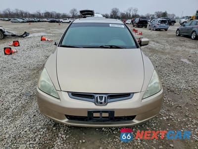 Piąte zdjęcie samochodu w środku: 2004 HONDA ACCORD EX VIN:1HGCM56644A030629 - miniatura