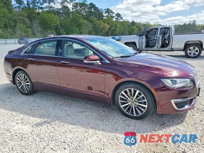 Czwarte zdjęcie samochodu z boku: 2018 LINCOLN MKZ HYBRID PREMIERE VIN:3LN6L5KU8JR620168 - miniatura