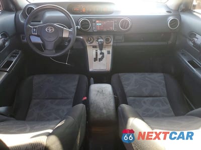 Zdjęcie 8 z 12 samochodu: 2014 TOYOTA SCION XB VIN:JTLZE4FE7EJ052833 - miniatura