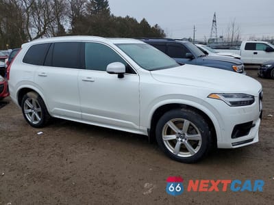 Czwarte zdjęcie samochodu z boku: 2019 VOLVO XC90 T6 R-DESIGN VIN:YV4A22PM7K1453237 - miniatura