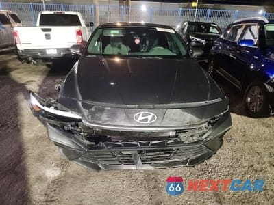 Piąte zdjęcie samochodu w środku: 2024 HYUNDAI ELANTRA SEL VIN:KMHLM4DG3RU638244 - miniatura