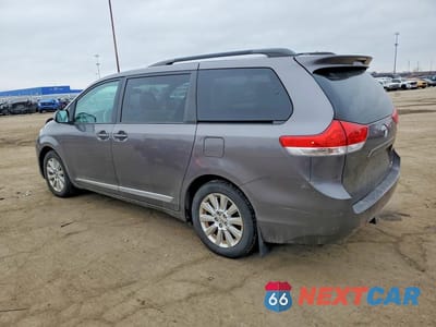 Drugie zdjęcie samochodu z przodu: 2012 TOYOTA SIENNA LE 7-PASSENGER VIN:5TDJK3DCXCS033559 - miniatura