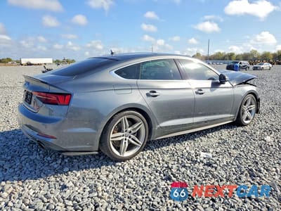 Trzecie zdjęcie samochodu z tyłu: 2019 AUDI A5 PREMIUM PLUS S-LINE VIN:WAUENCF50KA030511 - miniatura