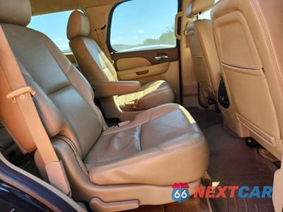 Zdjęcie 11 z 12 samochodu: 2011 CHEVROLET TAHOE K1500 LTZ VIN:1GNSKCE02BR388707 - miniatura