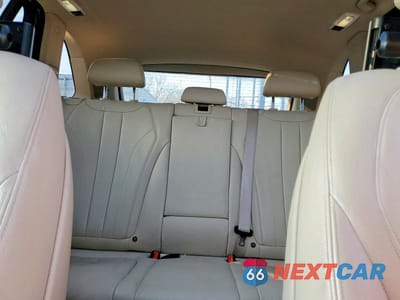 Zdjęcie 10 z 13 samochodu: 2015 BMW X5 XDRIVE35D VIN:5UXKS4C56F0N10863 - miniatura
