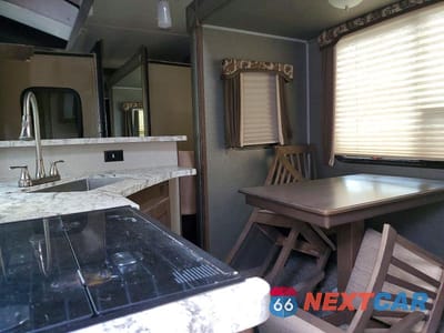 Zdjęcie 6 z 10 samochodu: 2018 KEYSTONE HIDEOUT CAMPER VIN:4YDF31526J7245120 - miniatura
