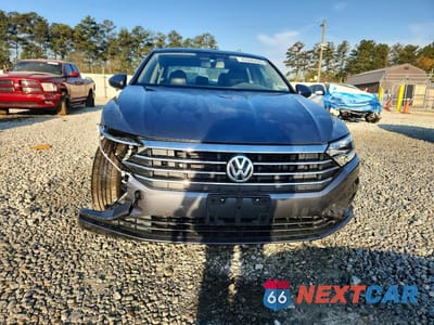 Piąte zdjęcie samochodu w środku: 2021 VOLKSWAGEN JETTA S VIN:3VWC57BU0MM045527 - miniatura