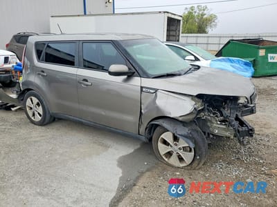 Czwarte zdjęcie samochodu z boku: 2016 KIA SOUL BASE VIN:KNDJN2A26G7408859 - miniatura