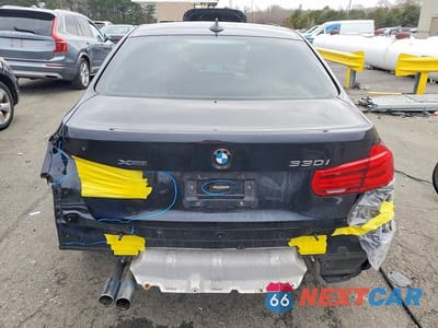 Zdjęcie 6 z 12 samochodu: 2018 BMW 330 XI VIN:WBA8D9C50JA615627 - miniatura