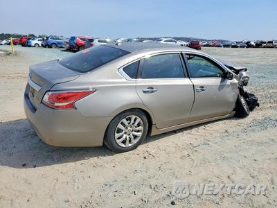 Trzecie zdjęcie samochodu z tyłu: 2015 NISSAN ALTIMA 2.5 S VIN:1N4AL3APXFN891943 - miniatura