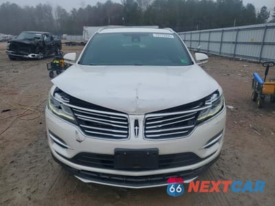 Piąte zdjęcie samochodu w środku: 2018 LINCOLN MKC BLACK LABEL VIN:5LMCJ4D96JUL12482 - miniatura