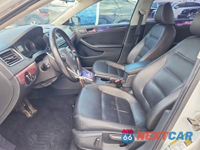 Zdjęcie 7 z 11 samochodu: 2014 VOLKSWAGEN JETTA SE VIN:3VWD17AJ5EM308345 - miniatura