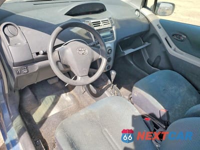 Zdjęcie 8 z 12 samochodu: 2007 TOYOTA YARIS BASE VIN:JTDJT923875091622 - miniatura