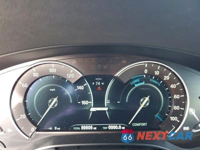 Zdjęcie 9 z 11 samochodu: 2018 BMW 530E VIN:WBAJA9C5XJB250412 - miniatura