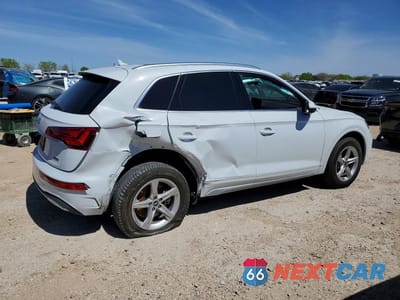 Trzecie zdjęcie samochodu z tyłu: 2021 AUDI Q5 PREMIUM VIN:WA1AAAFY4M2052062 - miniatura