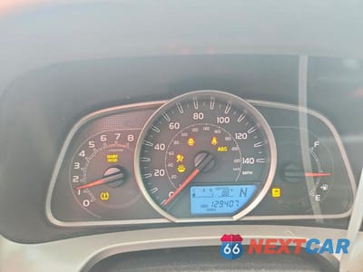 Zdjęcie 9 z 14 samochodu: 2014 TOYOTA RAV4 XLE VIN:JTMWFREV8EJ020046 - miniatura