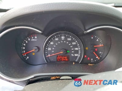 Zdjęcie 9 z 14 samochodu: 2014 KIA SORENTO LX VIN:5XYKTCA6XEG535004 - miniatura