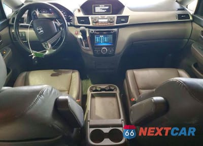 Zdjęcie 8 z 13 samochodu: 2016 HONDA ODYSSEY EXL VIN:5FNRL5H67GB057604 - miniatura