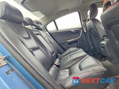 Zdjęcie 10 z 12 samochodu: 2014 VOLVO S60 T5 VIN:YV1612FH5E1282101 - miniatura