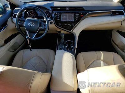 Zdjęcie 8 z 12 samochodu: 2018 TOYOTA CAMRY XLE VIN:4T1B11HK9JU673246 - miniatura