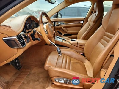 Zdjęcie 7 z 11 samochodu: 2013 PORSCHE PANAMERA S VIN:WP0AB2A76DL060231 - miniatura