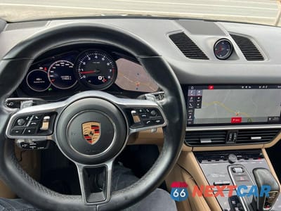 Zdjęcie 7 z 10 samochodu: 2020 PORSCHE CAYENNE VIN:WP1AA2AY8LDA01720 - miniatura