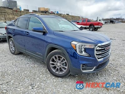 Czwarte zdjęcie samochodu z boku: 2022 GMC TERRAIN SLT VIN:3GKALPEV3NL288507 - miniatura