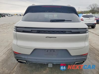 Zdjęcie 6 z 13 samochodu: 2024 PORSCHE CAYENNE VIN:WP1AA2AY4RDA08771 - miniatura