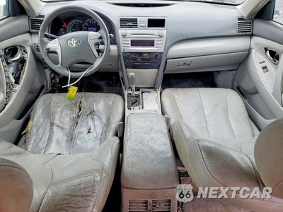 Zdjęcie 15 z 24 samochodu: 2010 TOYOTA CAMRY HYBRID BASE VIN:JTNBB3EK0A3053792 - miniatura