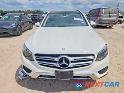 Piąte zdjęcie samochodu w środku: 2017 MERCEDES-BENZ GLC 300 4MATIC VIN:WDC0G4KB0HF189821 - miniatura