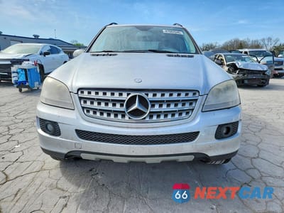Piąte zdjęcie samochodu w środku: 2008 MERCEDES-BENZ ML 350 VIN:4JGBB86E18A306372 - miniatura