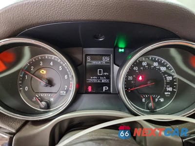 Zdjęcie 9 z 13 samochodu: 2013 JEEP GRAND CHEROKEE LAREDO VIN:1C4RJFAGXDC569056 - miniatura